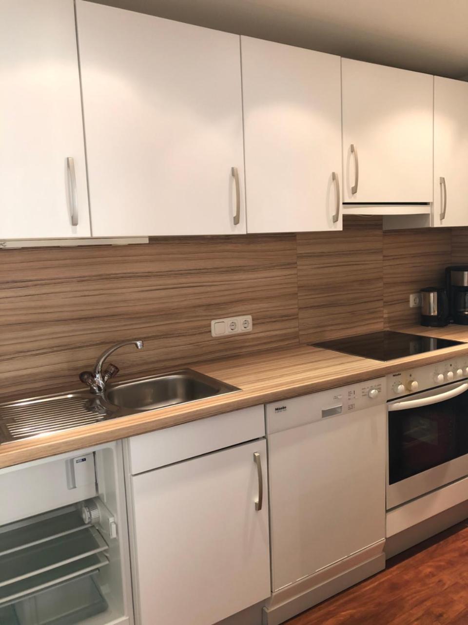 קאפל Hotel Garni Central - Zimmer - Studios - Apartments מראה חיצוני תמונה
